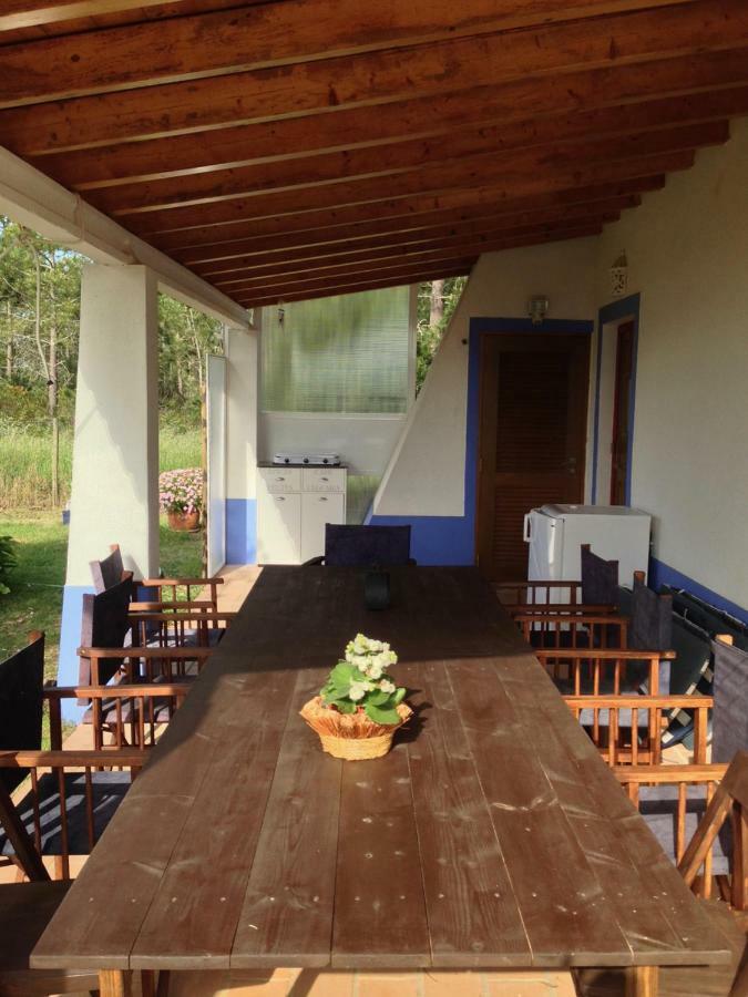 Quintinha Mojud Bed & Breakfast Rogil Bagian luar foto