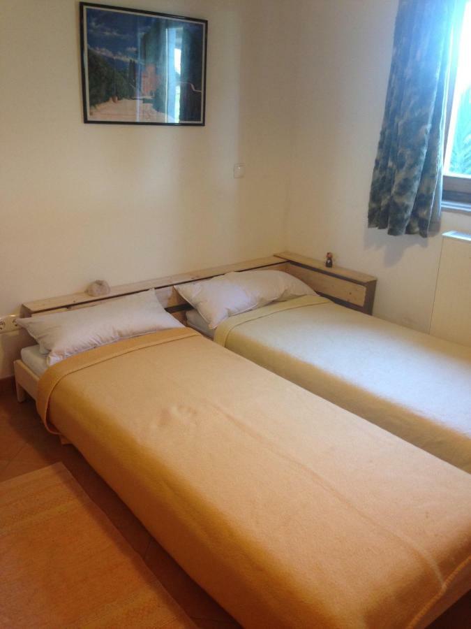 Quintinha Mojud Bed & Breakfast Rogil Bagian luar foto